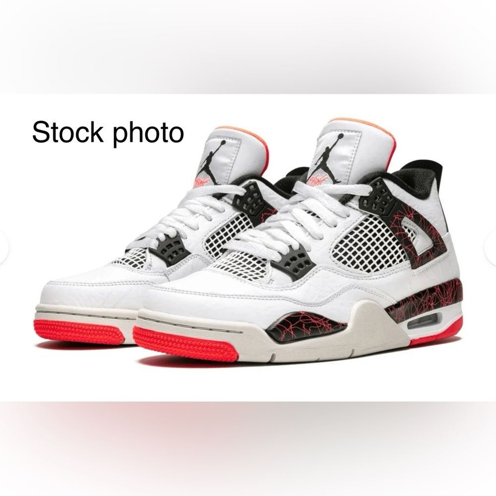 Nike Air Jordan 4 Retro shoes size 11.5